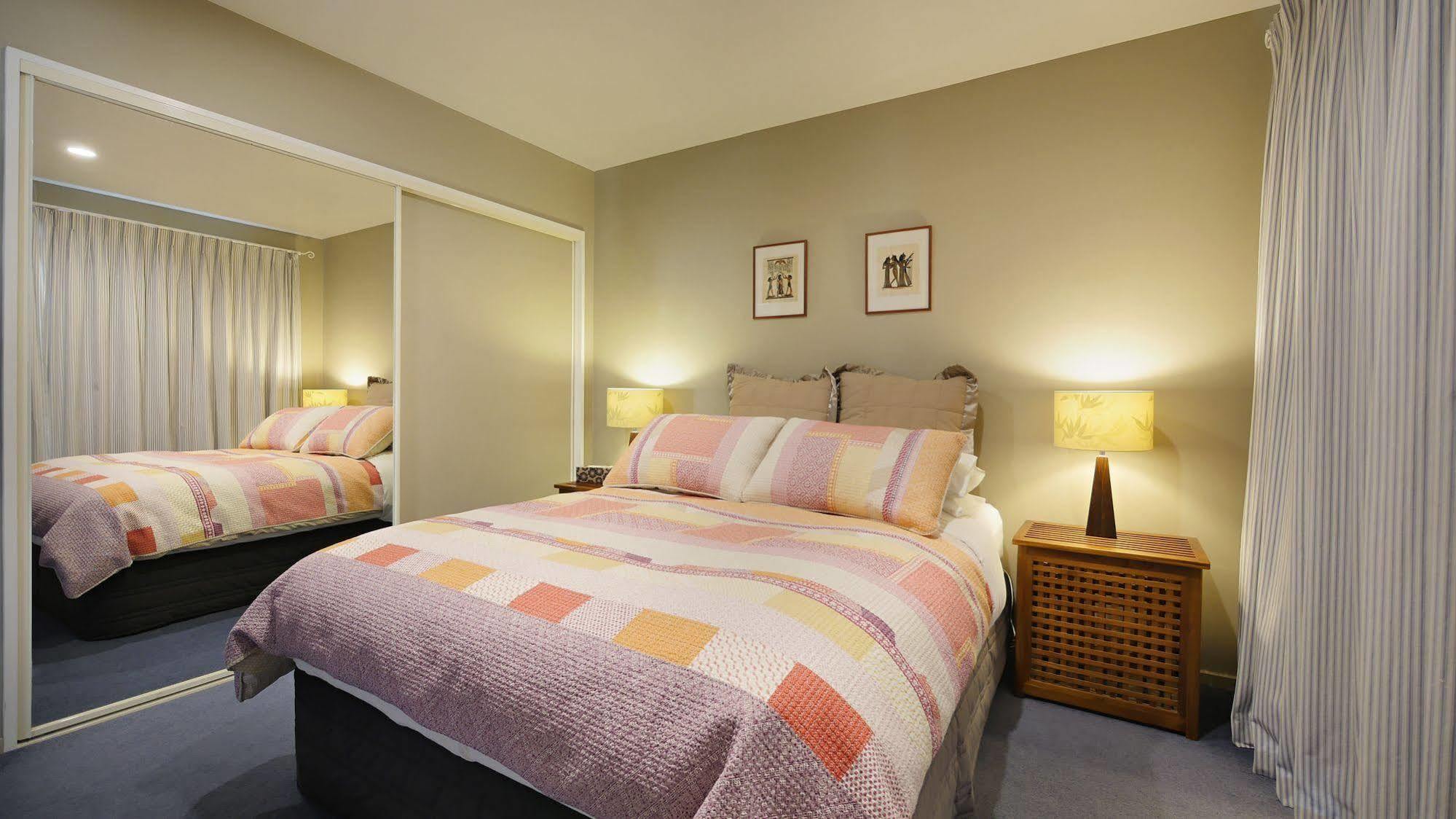 Olive House Bed And Breakfast Christchurch Exteriér fotografie